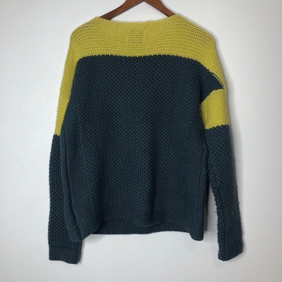 UNIF x Urban Outfitters Color Block Sweater - Picture 4 of 8